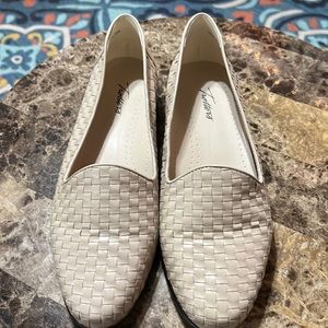 Women’s Trotters, gently worn Size 11 W